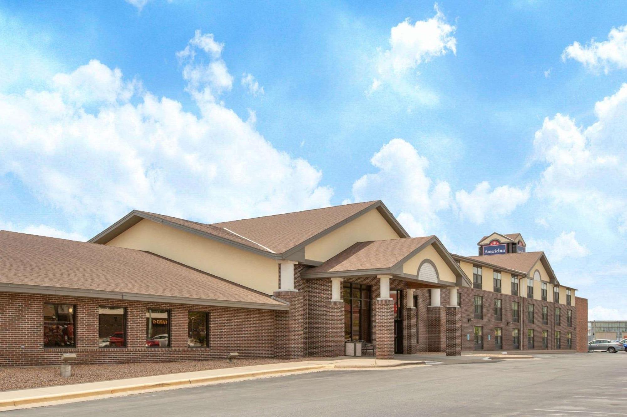 Americinn By Wyndham Ottumwa Exterior foto